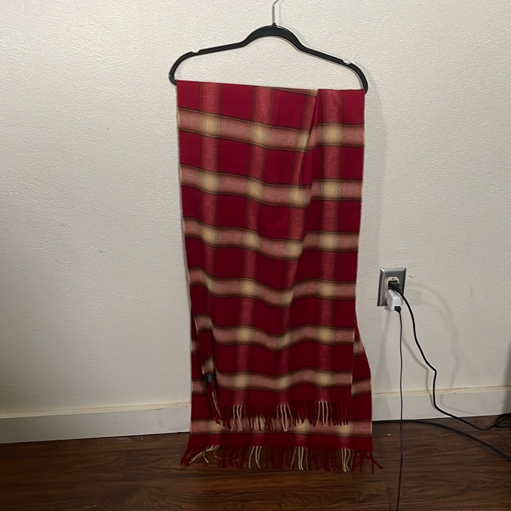 FRAAS scarf (20 inches wide / 6tf tall)